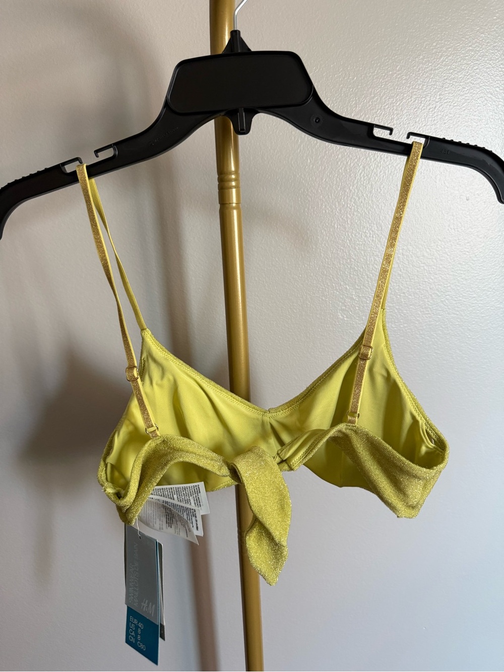 NWT H&M Shimmer Bikini Top – Metallic Yellow/Gold (US 8 / EUR 40) - Picture 4 of 4